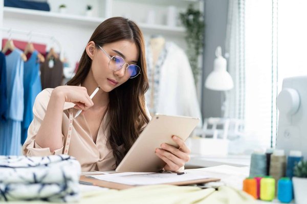 Pourquoi Ellen Bijoux est-elle la nouvelle référence pour les amateurs de bijoux en ligne ?