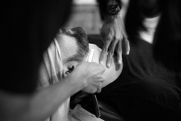 Épilation intime masculine : astuces pour un résultat impeccable ?